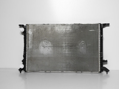 Chladič Audi A4 8K, A5 8T, A6 4G, Q3 8U, Q5 8R 8K0121251L