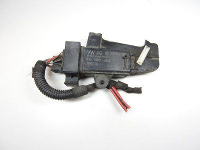 Řídící jednotka pro větrák (ventilátor) chladiče Škoda Citigo 1S, Volkswagen UP!, Seat Mii 1S0919506