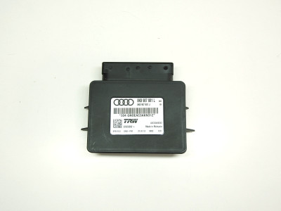 Řídící jednotka elektromechanické parkovací brzdy Audi 8K0907801L