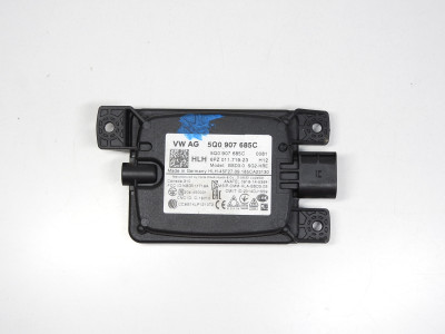 Řídící jednotka Lane Assist, jednotka pro rozpoznání mrtvého bodu Škoda Volkswagen 5Q0907685C