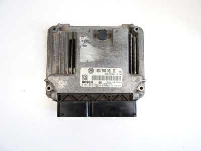 Řídící jednotka motoru 03G906021CE