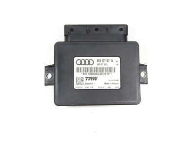 Řídící jednotka elektromechanické parkovací brzdy Audi 8K0907801N