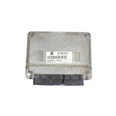 Řídící jednotka motoru 047906032C