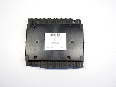 Řídící jednotka nastavení sedadla 3C0959760C