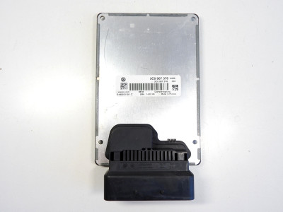 Řídící jednotka elektronicky nastavitelných tlumičů 3C0907376