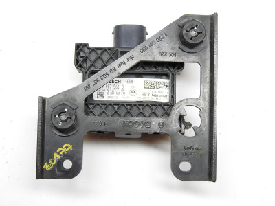 Řídící jednotka ACC a čidlo radaru 5Q0907561D Škoda Volkswagen Seat Audi