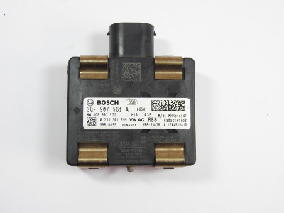 Řídící jednotka ACC a čidlo radaru 3QF907561A pro Škoda Octavia III 3 5E, VW Golf 7 VII 5G 
