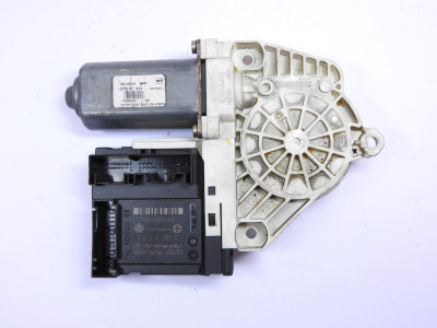 Motor stahování oken včetně jednotky 5P0837401 1T0959701 1K0959793C