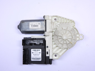 Motor stahování oken včetně jednotky 1K0959701K 1K0959793G