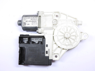 Motor stahování oken včetně jednotky 1K5837401AN 1K0959701 3C0959793A