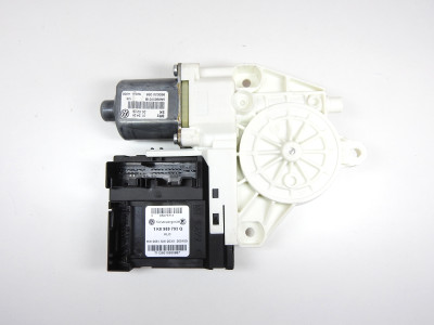 Motor stahování oken včetně jednotky 5N0959701B 1K0959793Q