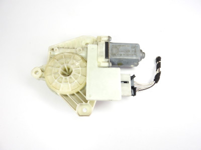 Motor stahování oken 5Q4959812A