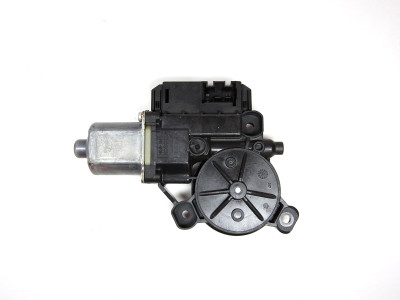 Motor stahování oken levý přední Volkswagen Polo 6R0959801R