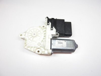 Motor stahování oken levý zadní Volkswagen Golf V 5 1K, Passat B6 3C 1K0959703F jednotka 993424-200