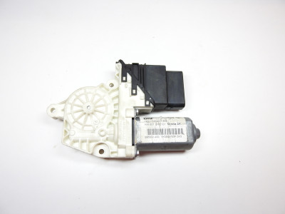 Motor stahování oken včetně jednotky levý zadní Škoda Volkswagen 5K0959703A jednotka 5K0959795