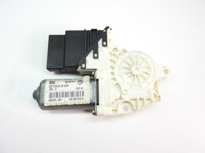 Motor stahování oken pravý zadní Volkswagen Golf IV 4 1J, Bora, Seat Leon, Toledo 1C0959812A