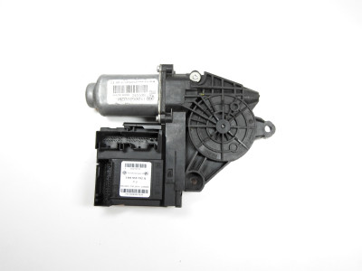 Motor stahování oken včetně jednotky pravý přední 1T0959702M 1K0959792Q
