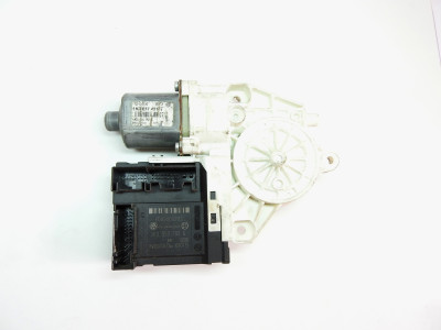Motor stahování oken levý přední Volkswagen Golf V 5 1K 1K0959793K 1K0959701K 1K4837401T