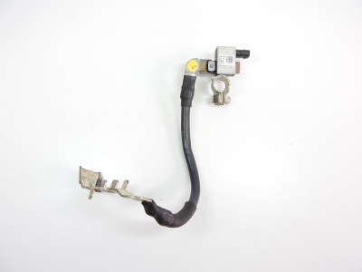 Zemnící vodič k baterii s jednotkou Škoda, Volkswagen, Seat 5Q0915181G