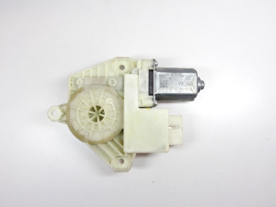 Motor stahování oken levý přední Škoda Rapid NH 5JA959801H