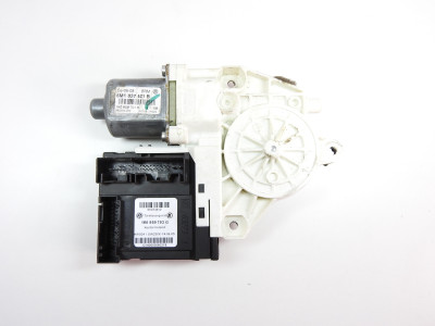 Motor stahování oken levý přední včetně jednotky Volkswagen Golf Plus 5M 1K0959793G 5M1837401B 1K0959701K