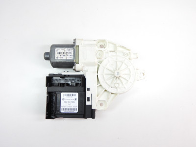 Motor stahování oken pravý přední včetně jednotky Volkswagen Golf Plus 5M 1K0959792J 5M1837402F 1K0959702M