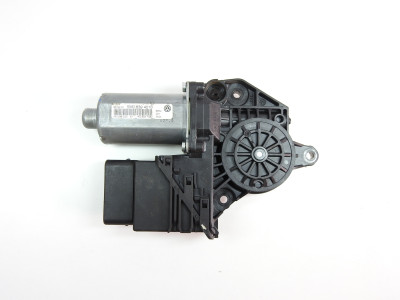 Motor stahování oken levý zadní Volkswagen Golf Plus 5M 5M0839401B 1K0959703F jednotka 993424-200