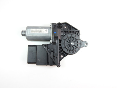 Motor stahování oken levý zadní Volkswagen Golf Plus 5M 1K0959795E 5M0839401C 1K0959703K