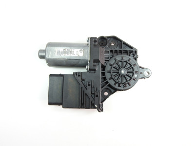 Motor stahování oken levý zadní Volkswagen Golf Plus 5M 5K0959795 5M0839401F 1K0959703E