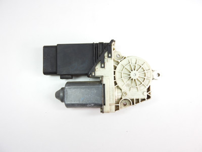 Motor stahování oken pravý přední Seat Leon 1M, Toledo jednotka 105415-301