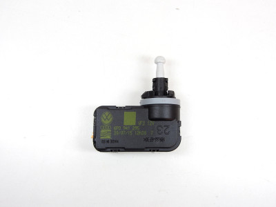 Motorek nastavení úrovně světlometů Seat Ibiza 6J 6P0941295