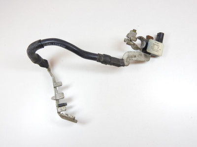 Zemnící vodič k baterii s jednotkou Škoda, Volkswagen, Seat 5Q0915181J