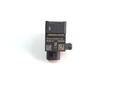 Senzor airbagu (čidlo nárazu) Volkswagen Touareg 760 4N0959651G