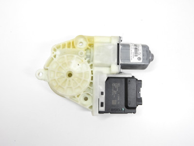 Motor stahování oken pravý zadní Volkswagen Passat B7 3AA 3AA959794 3AA959704A 3AF839462
