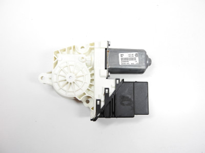 Motor stahování oken levý zadní 5N0959703B