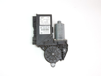 Motor stahování oken levý přední pro Audi A4 8E 8E1959801H jedn. 105840-204