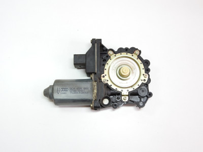 Motor stahování oken pravý Audi A3 8L 8L4959802C