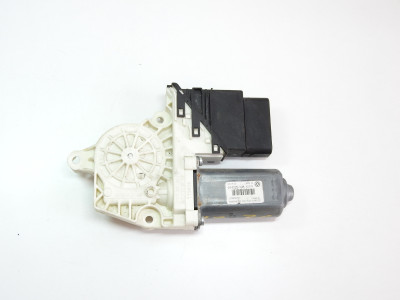 Motor stahování oken levý zadní Volkswagen Passat B6 3C variant 3C9959703