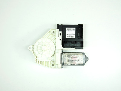 Motor stahování oken pravý přední Volkswagen Passat B6 3C 1K0959702L 1K0959792H