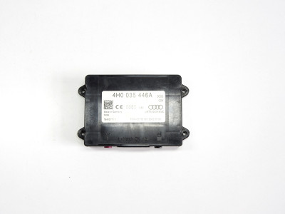 Zesilovač antény Audi 4H0035446A