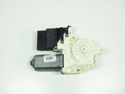 Motor stahování oken pravý zadní 1K0959704P