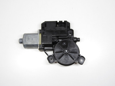 Motor stahování oken pravý zadní Volkswagen Polo 6R, Seat Ibiza 6J 6R0959812F
