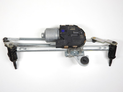 Motorek předních stěračů a mechanismus táhla stěračů Seat Leon 5F 5F1955119A 5F1955023B