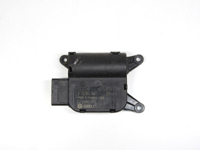 Nastavovací motorek topení 3C0907511Q