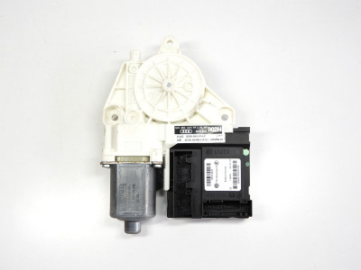 Motor stahování oken včetně jednotky pravý Audi A3 8P 8P0959802H