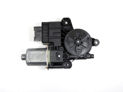 Motor stahování oken pravý přední 2Q1959406E