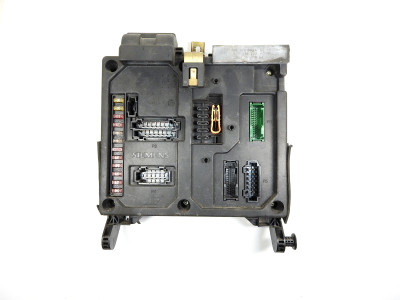 Pojistkový modul 7M0971882A