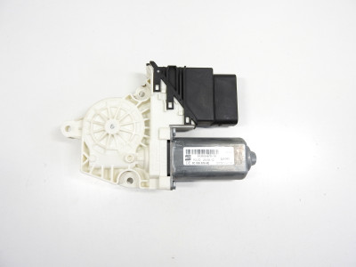 Motor stahování oken včetně jednotky 3C0959704E