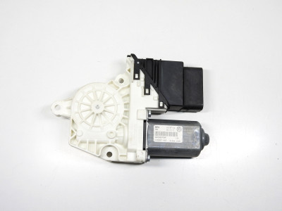 Motor stahování oken pravý zadní 5N0959704F