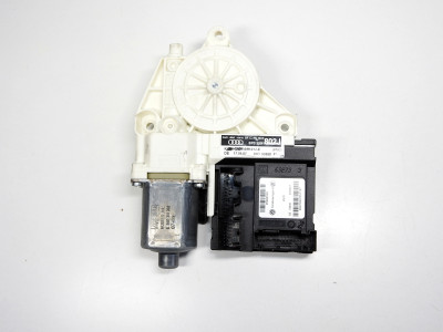 Motor stahování oken včetně jednotky pravý Audi A3 8P 8P0959802J